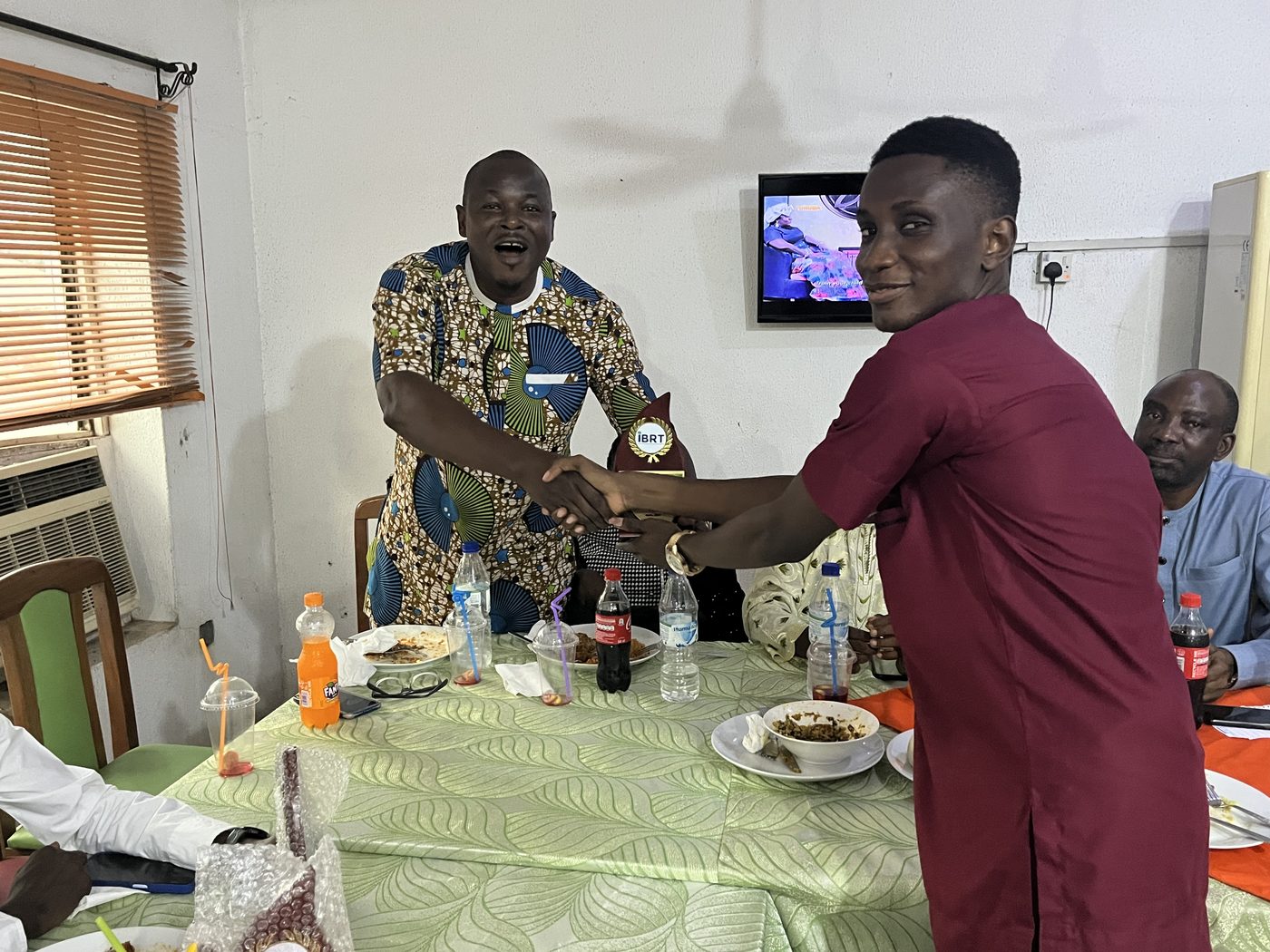 Award presentation at the faculty dinner